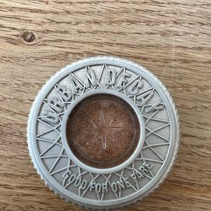 Urban Decay Baked eye shadow